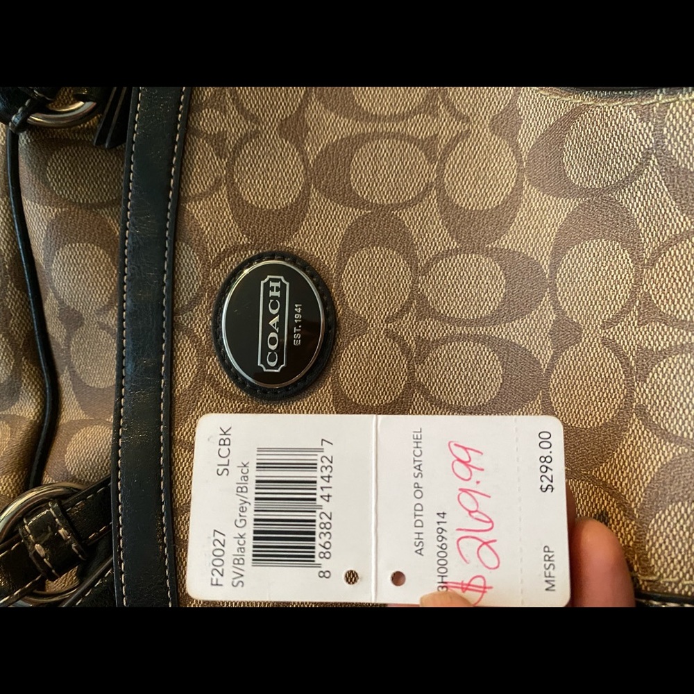 Large Coach Bag - Picture 4 of 4